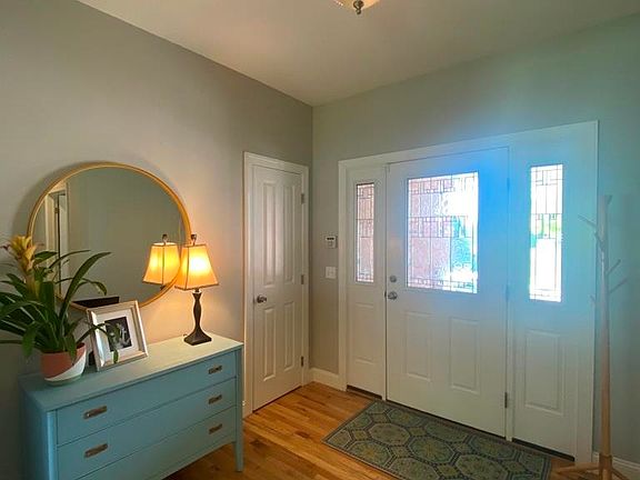2nd image of 2607 W 47th St