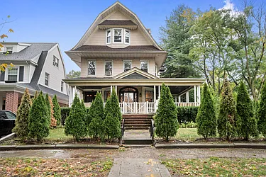 Rented by Bedford Brownstone Realty