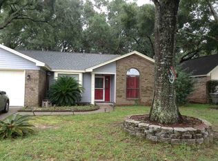 7648 Northpointe Dr, Pensacola, FL 32514