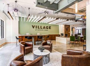 4001 W 105th St #463, Overland Park, KS 66207