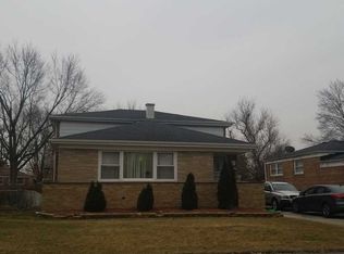 1041 Riverview Dr, South Holland, IL