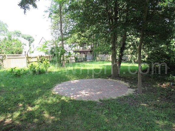 3rd image of 538 Sanhican Dr