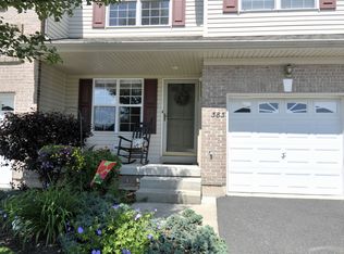383 Wheatfield Cir, Hatfield, PA 19440