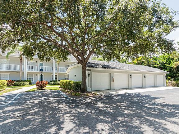 3rd image of 25767 LAKE AMELIA WAY #204