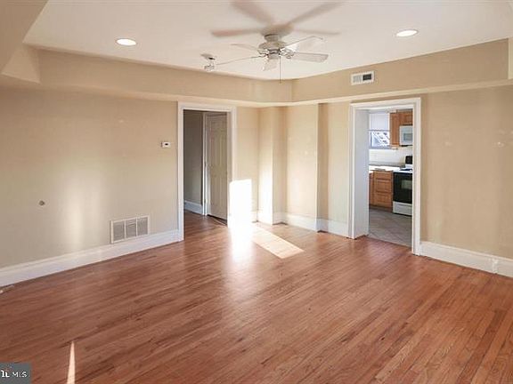 2nd image of 1303 Pennsylvania Ave APT 2