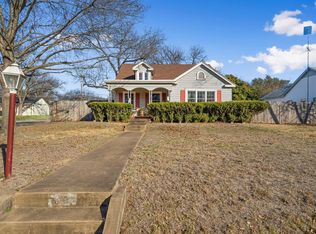 2737 Live Oak Ave, Waco, TX 76708