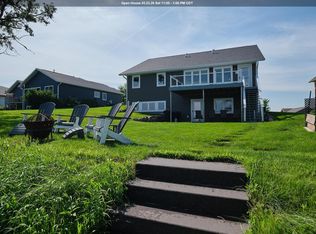 116 W Bay Rd, Lake Park, IA 51347