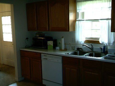 2nd image of 205 Brookridge Dr