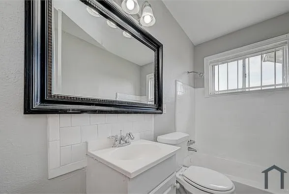 9709 Fairland Dr — Photo 10