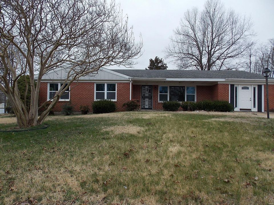 1st image of 804 Hendrix St