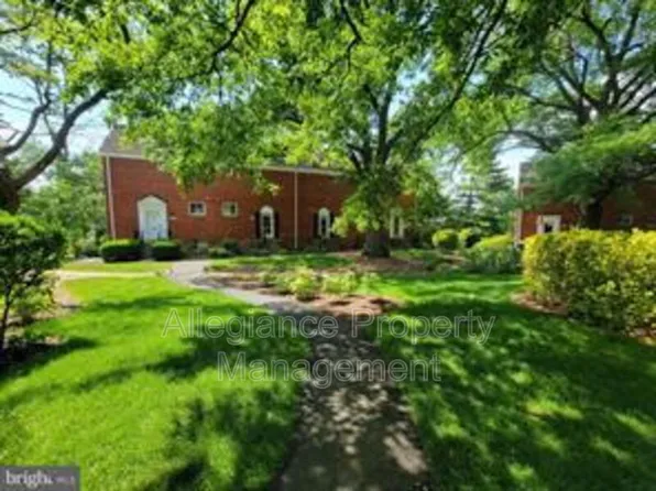 3472 Gunston Rd, Alexandria, VA 22302