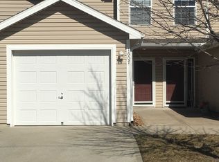 1607 SW Highland Dr #20-C, Lees Summit, MO 64081