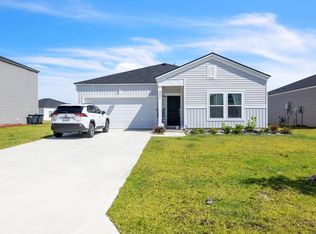 208 Sweetbay Dr, Hardeeville, SC 29927