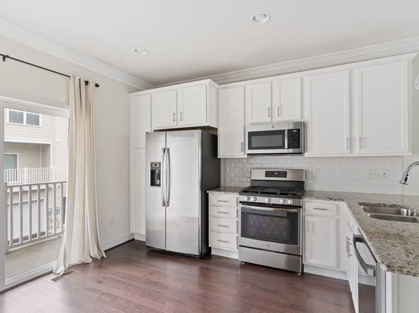 5414 Coopers Walk Ln