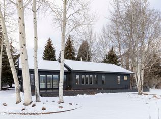 1500 W Clydesdale Dr, Jackson, WY 83001