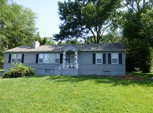 8607 E 77th St, Kansas City, MO 64138