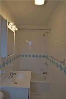 Rented by Veracity NYC LLC | media 37