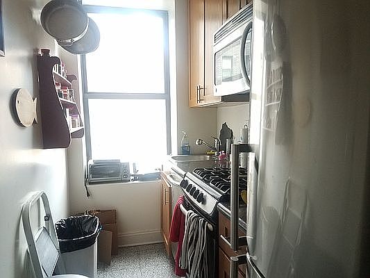 2nd image of 248 W 105th St #6HL