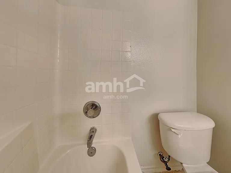 617 Chestnut Ct — Photo 17