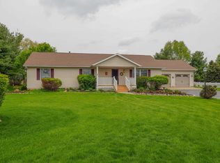 16483 F Dr N, Marshall, MI