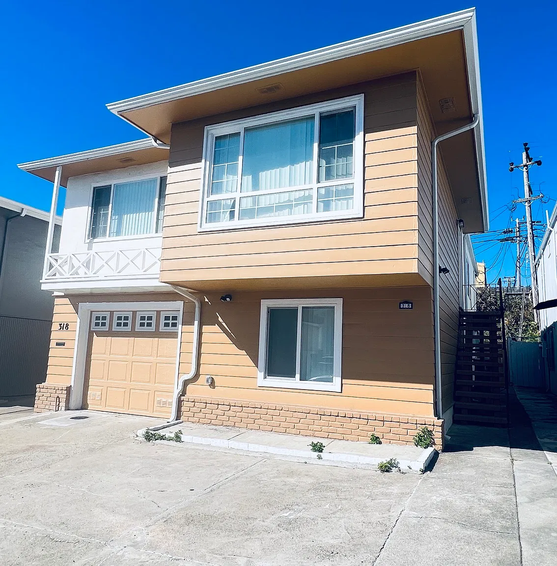 3 bed, 785 sqft, $4,500 — Photo 3