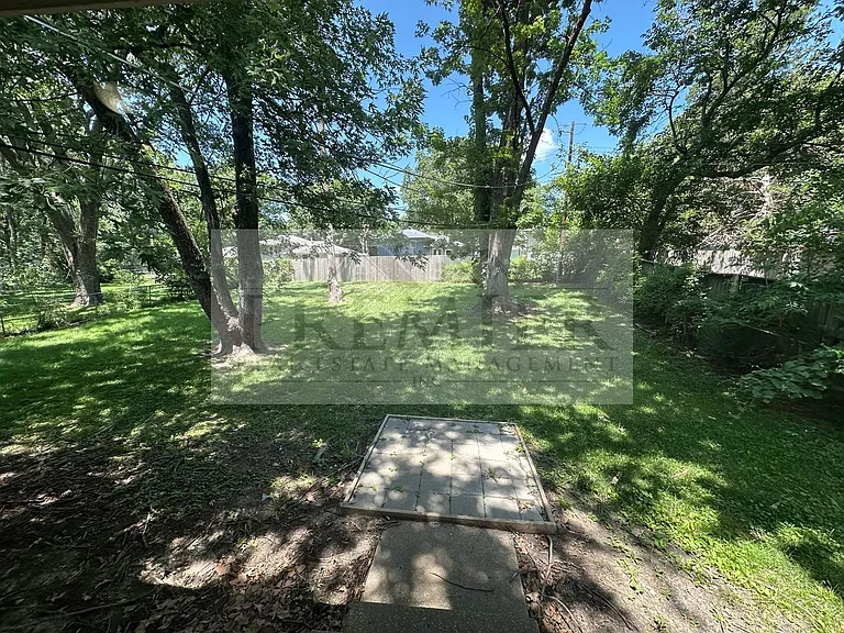 8406 E 92nd Pl — Photo 19