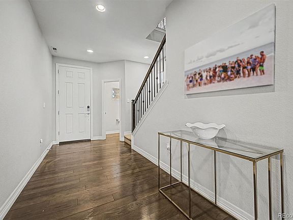 5th image of 10560 Racine Street