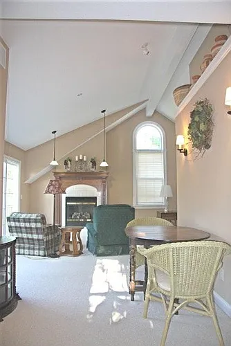 1751 State Road 930 E Photo 1