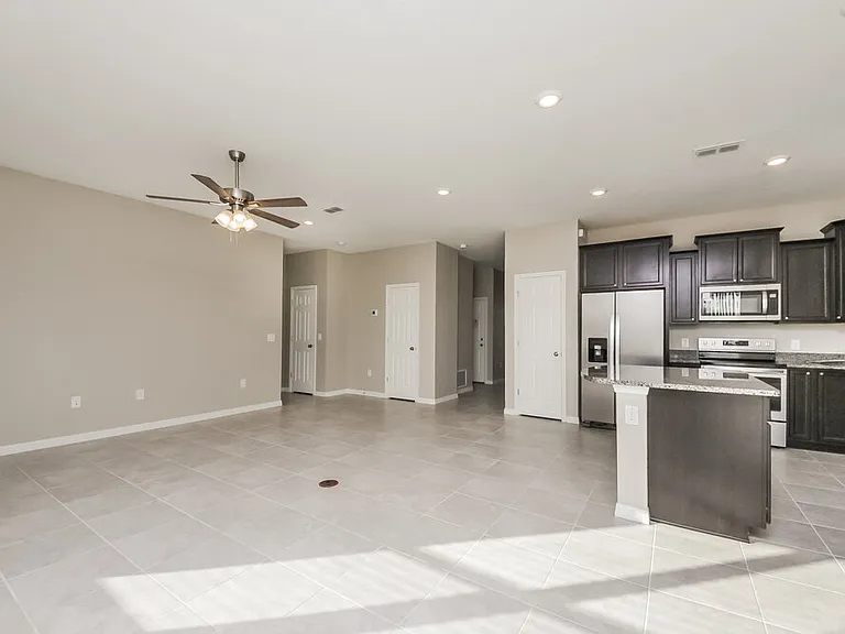 1880 Cayman Cove Cir — Photo 5