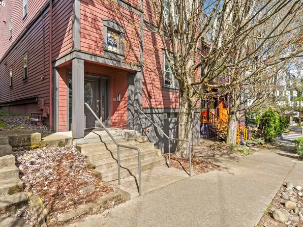 2709 SW 2nd Ave APT 201, Portland, OR 97201