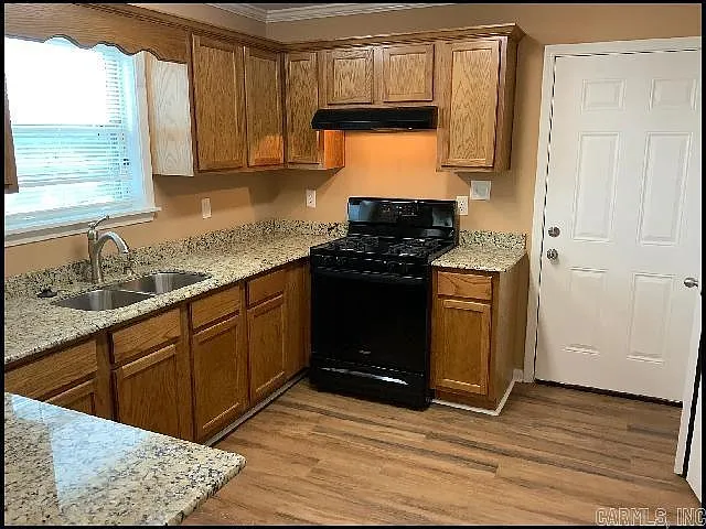 6455 Lilac Dr — Photo 5
