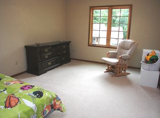 10810 Lincoln Ave, Clive, IA 50325