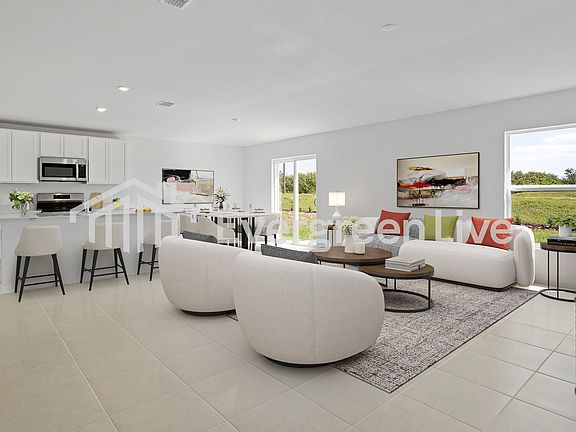 4th image of 8437 SW 41st Cir