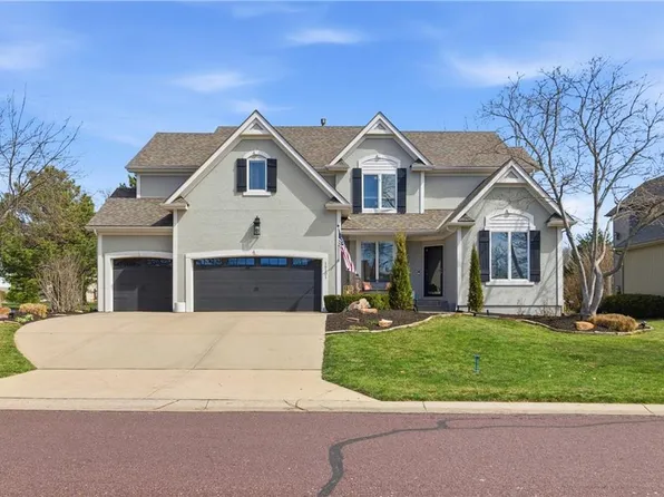 16101 Birch St, Overland Park, KS 66085