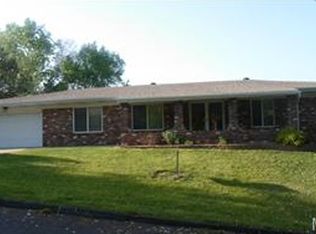 1744 Westview Dr, Imperial, MO 63052