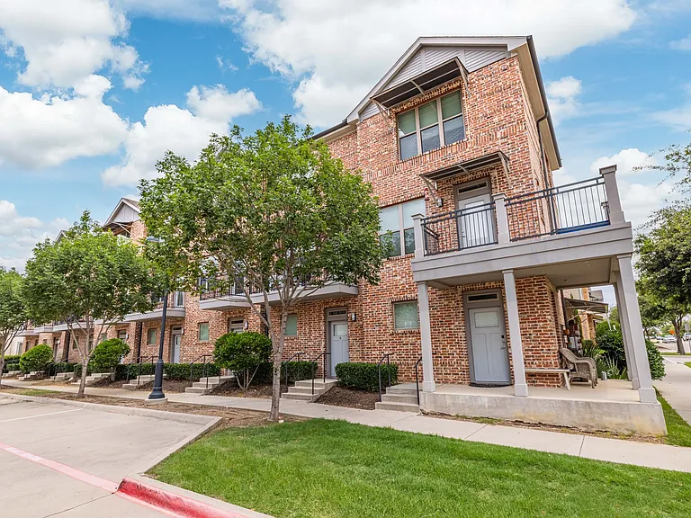 The District At Cypress Waters - Parson's Green — Photo 83