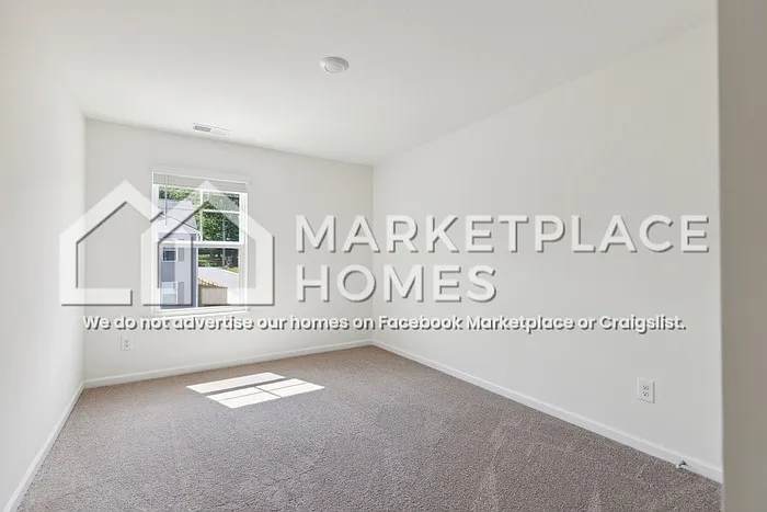 702 Newtons Way — Photo 24