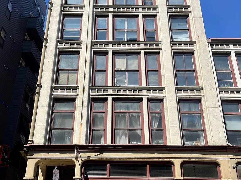 Trotter's Alley — Photo 1