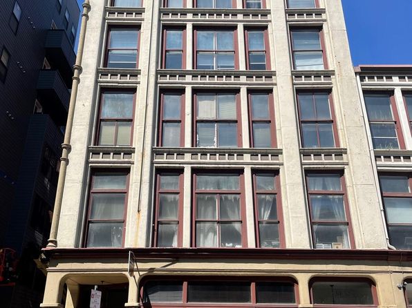 21 S Strawberry St #7186246FC