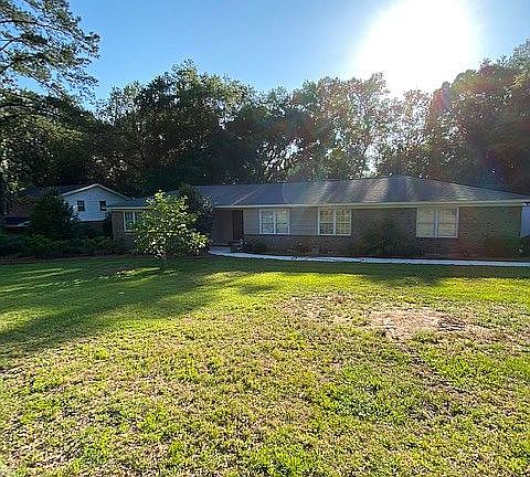 4th image of 3826 Leane Dr