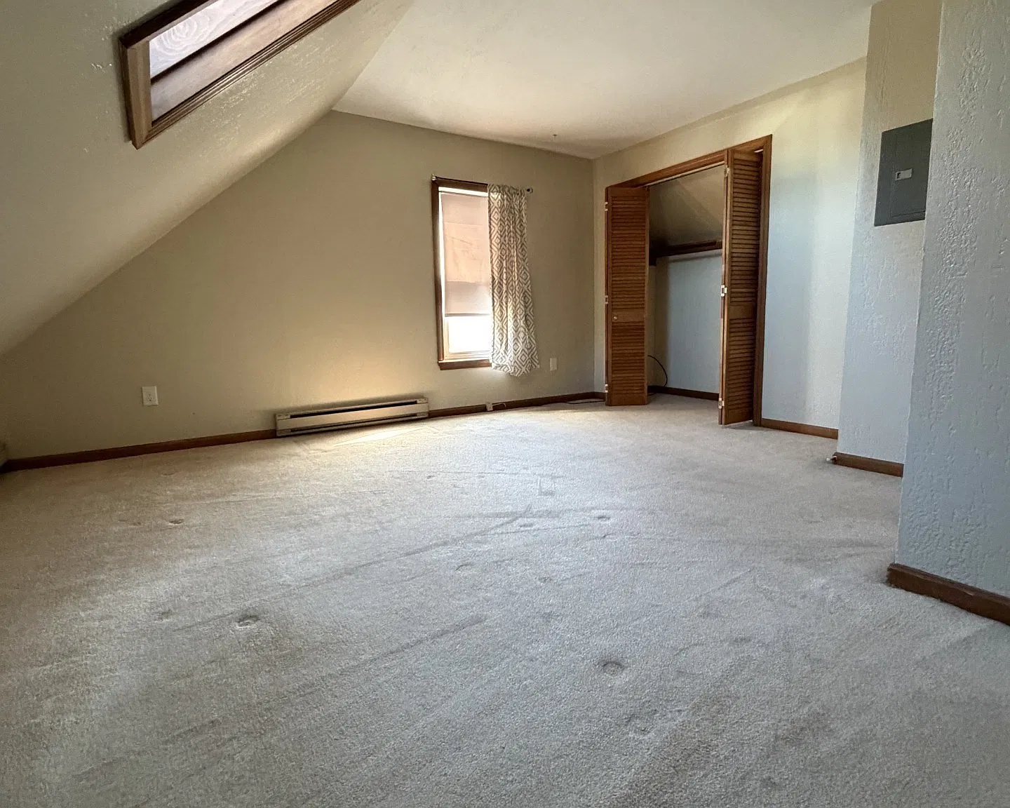 1 bed, 1.0 bath, 575 sqft, $1,300 — Photo 4