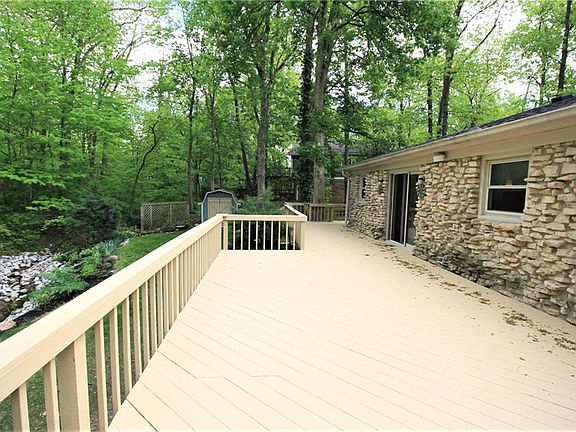 5th image of 8716 Kensington Dr