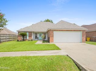 405 Summerfest Dr, Lafayette, LA 70507