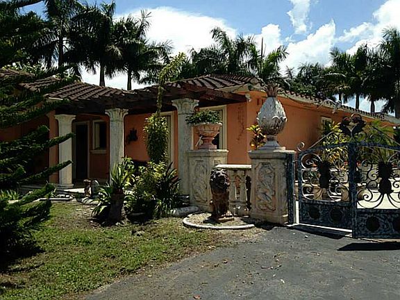 2nd image of 16221 NW 119th Ave