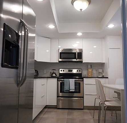 2nd image of 901 W Cypress Ln APT 102
