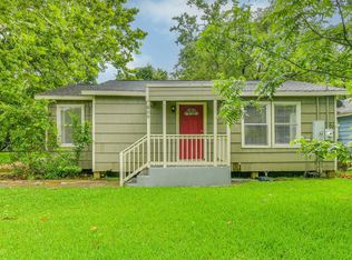 809 Chestnut St, La Marque, TX 77568
