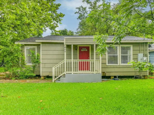 809 Chestnut St, La Marque, TX 77568