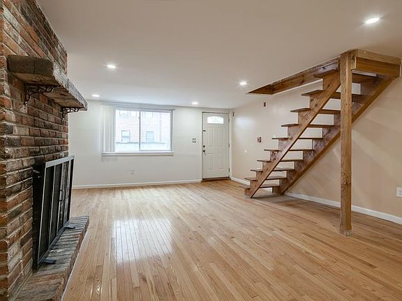 3rd image of 2059 South St #2