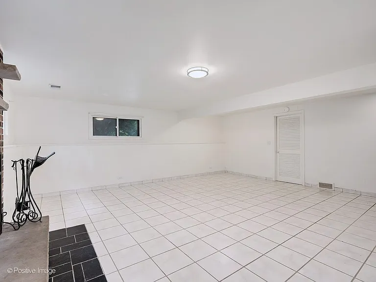 229 S Milton Ave — Photo 11