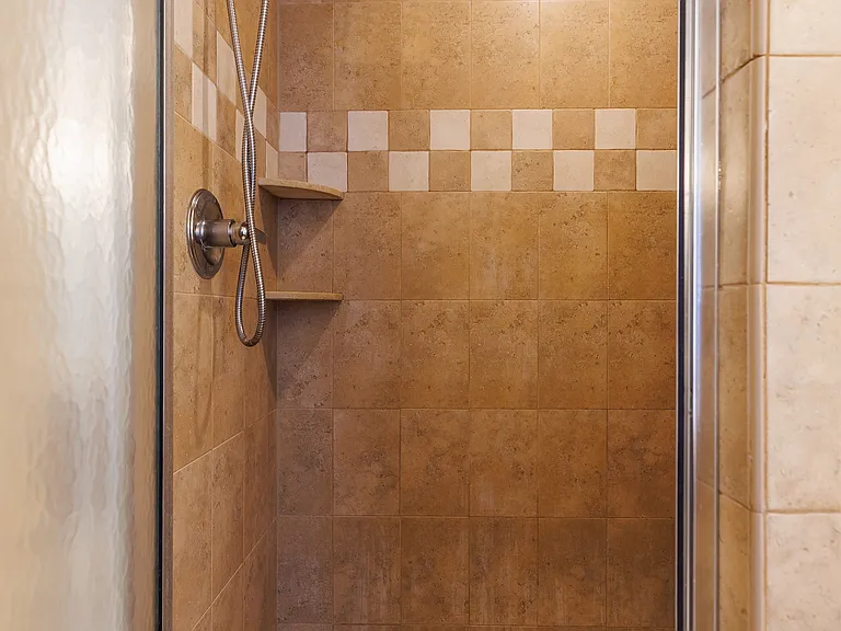 4645 Rustic Ridge Rd — Photo 37